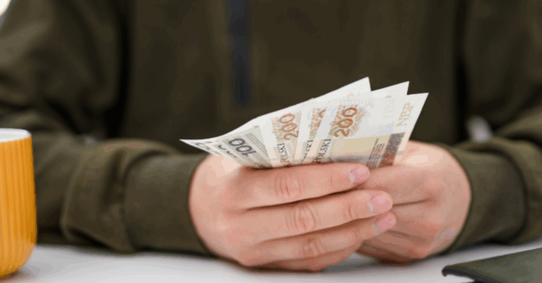 Licensed Money Lender Singapore – A Complete Financial Guide